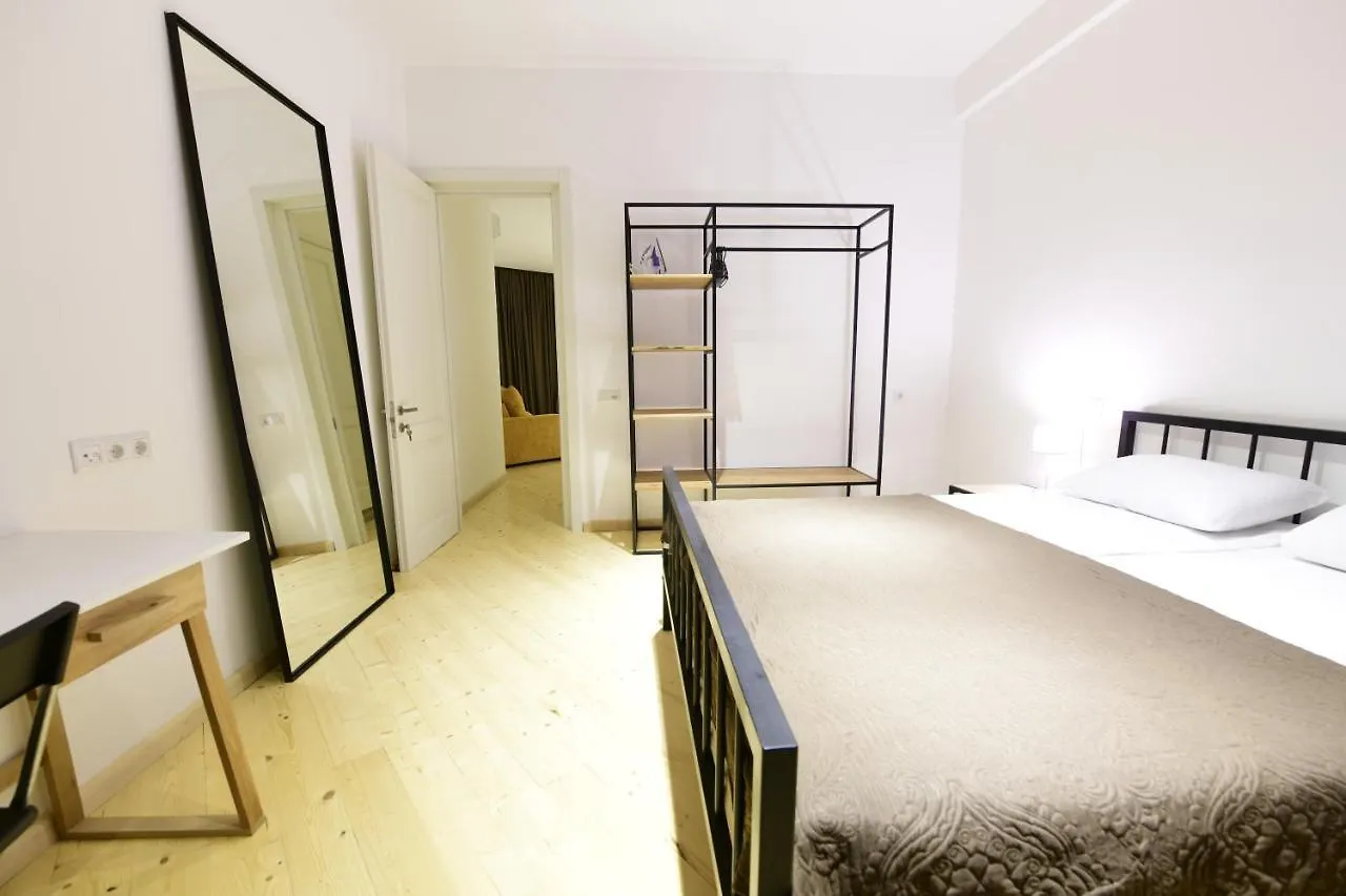 Comfort And History Тбилиси Апартаменты