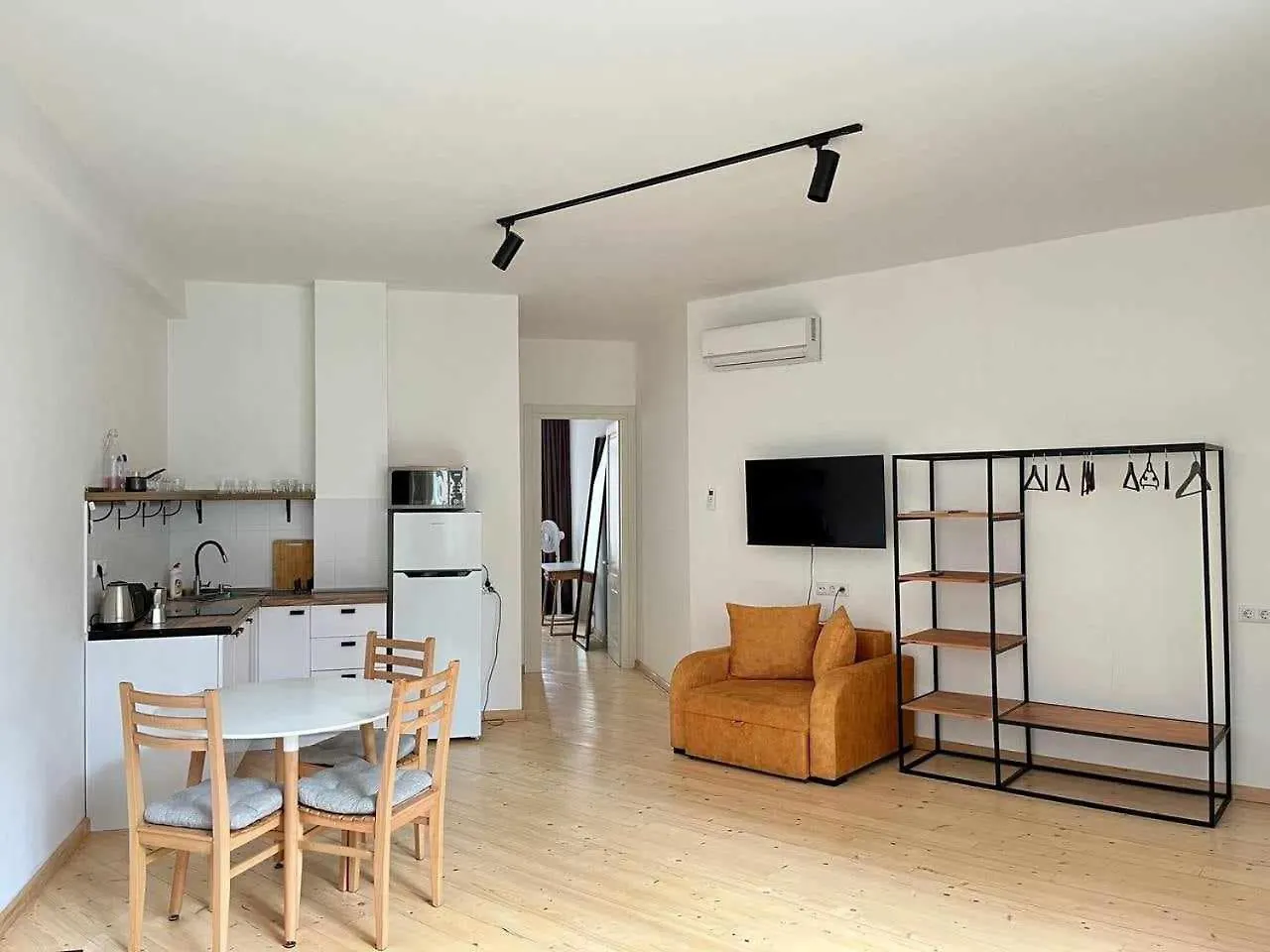 Comfort And History Тбилиси Апартаменты