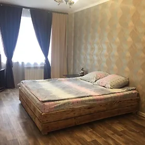 On The Obolon Апартаменты Киев